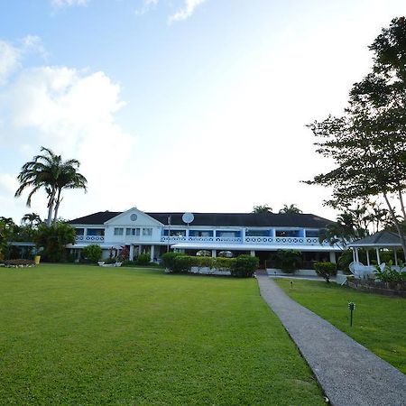 Starfish Discovery Bay Holetown Bagian luar foto