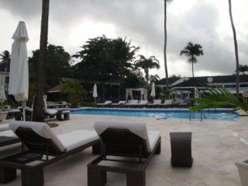 Starfish Discovery Bay Holetown Bagian luar foto