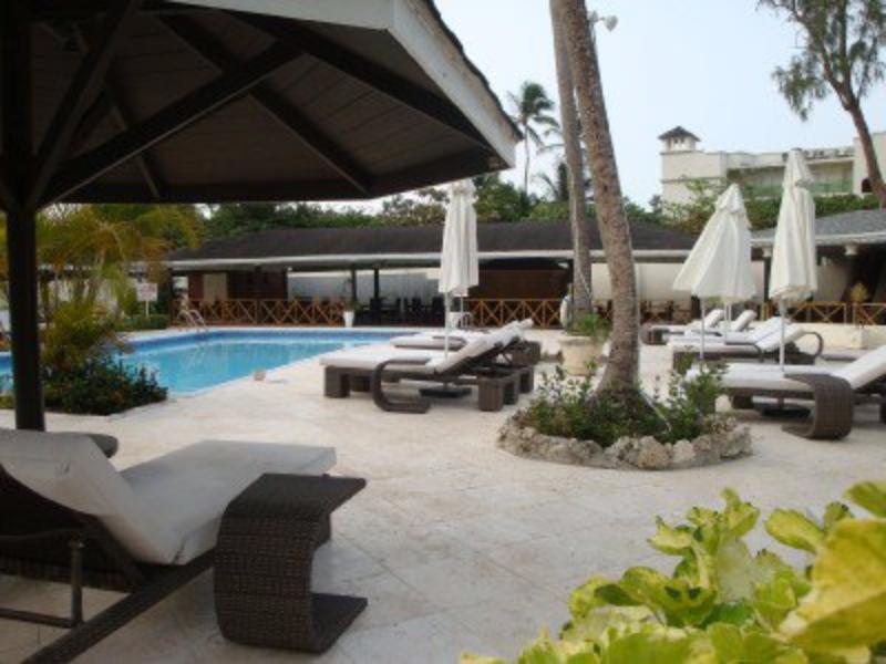 Starfish Discovery Bay Holetown Bagian luar foto