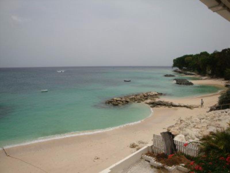 Starfish Discovery Bay Holetown Bagian luar foto