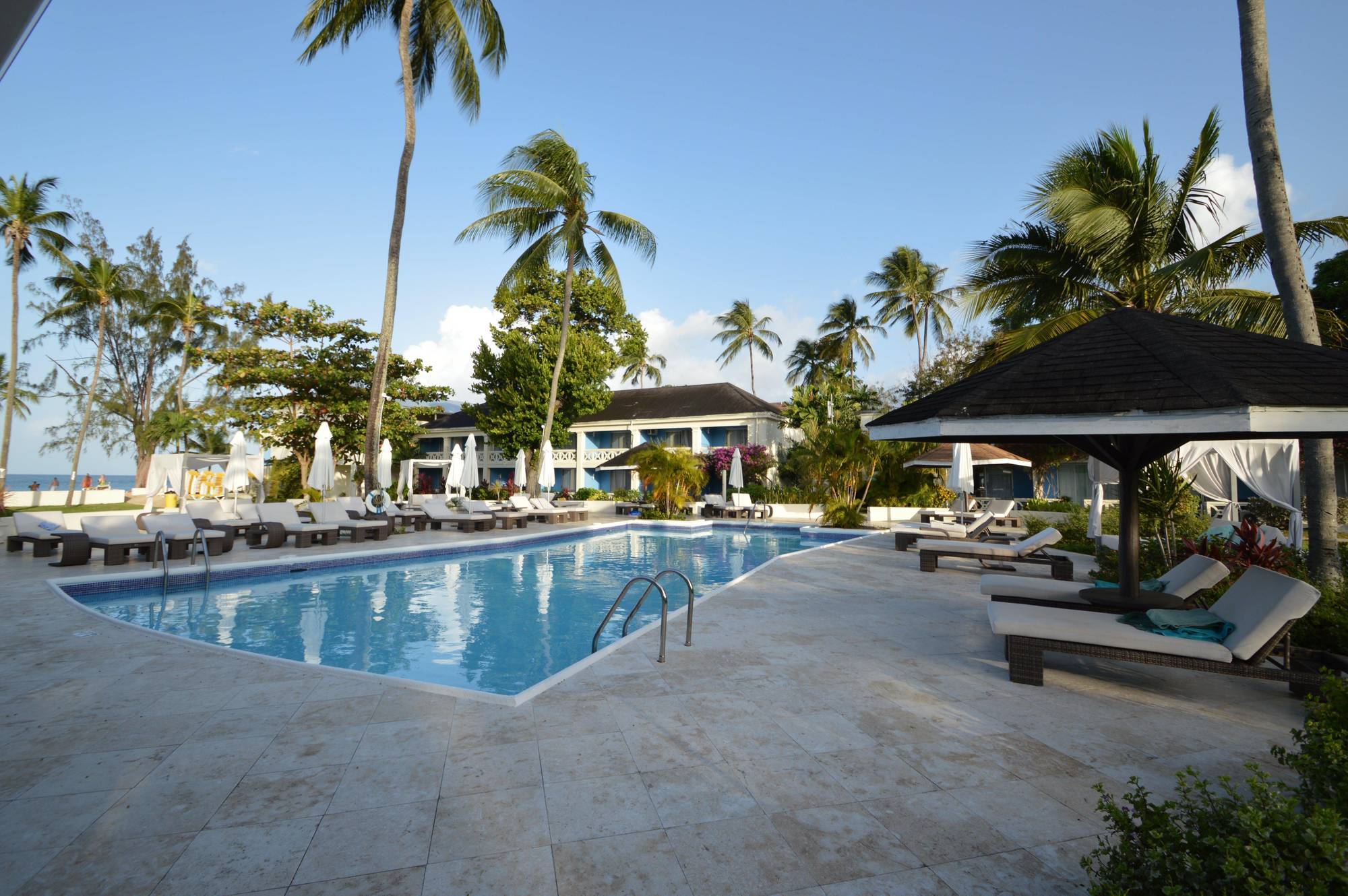 Starfish Discovery Bay Holetown Bagian luar foto
