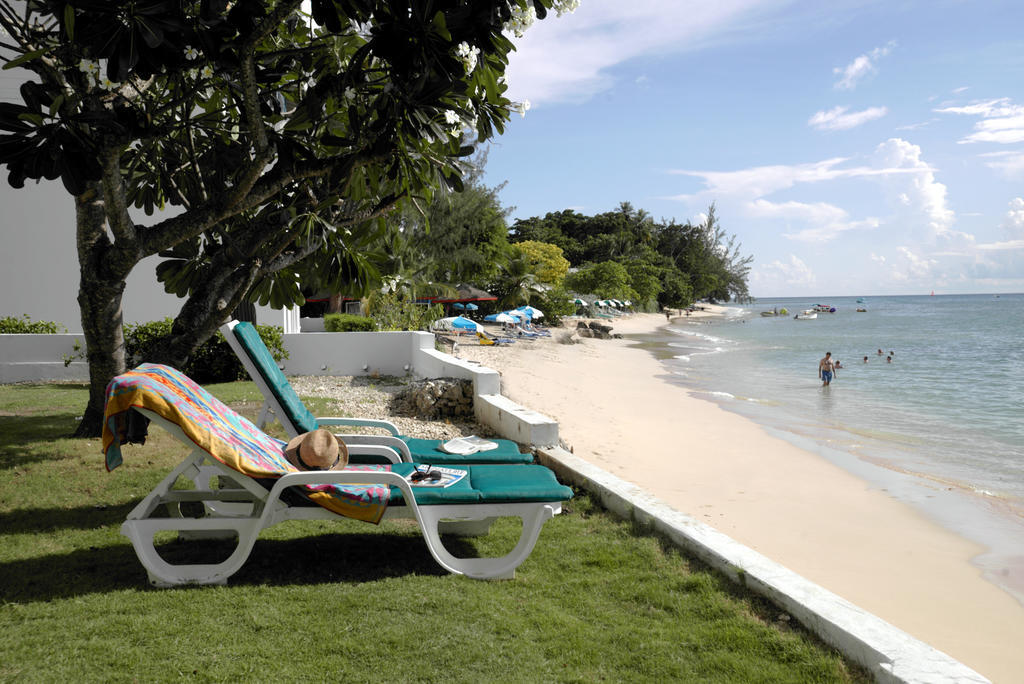 Starfish Discovery Bay Holetown Bagian luar foto