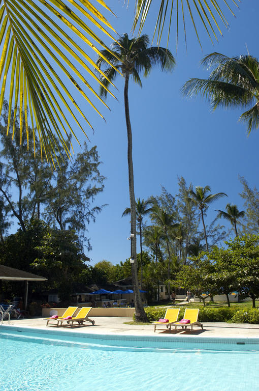 Starfish Discovery Bay Holetown Bagian luar foto