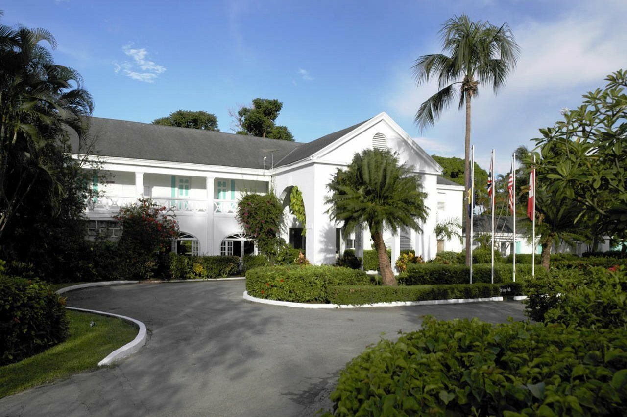 Starfish Discovery Bay Holetown Bagian luar foto
